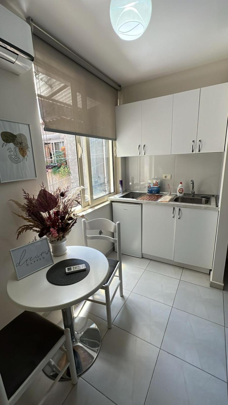 Urban Retreat Apartments تيرانا المظهر الخارجي الصورة